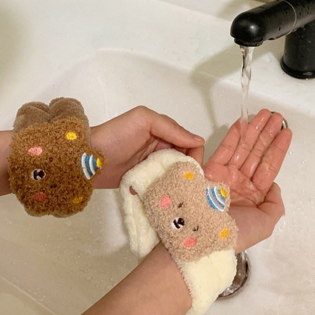 漫画のクマの顔の洗濯と手首のストラップ、柔らかい再利用可能な - Home Textiles Face Towel のレビューと価格